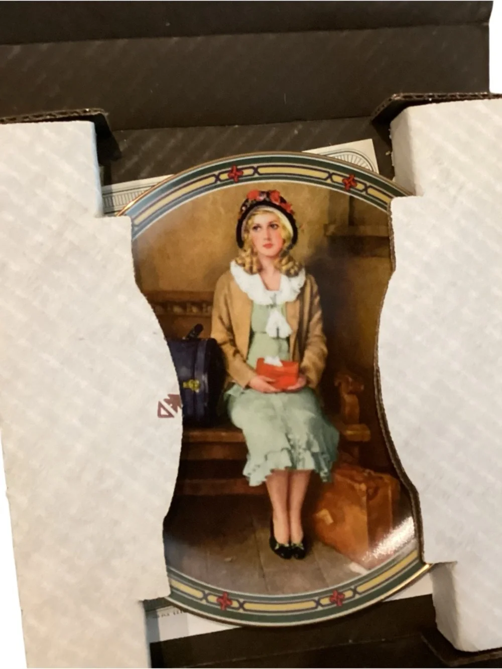 Knowles 1985 Norman Rockwell A Young Girl’s Dream Collector Plate & Box